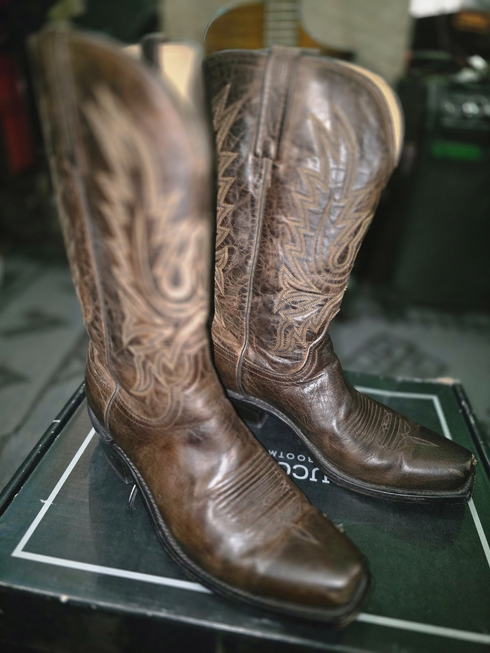 Men's Lucchese N155674 Corbin Chocolate Burnished Mad-Dog Goat Boots